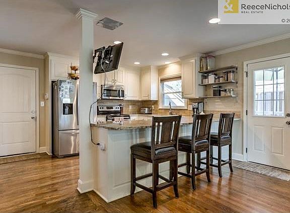 5th image of 5207 Neosho Ln