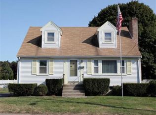 84 Willow St, Waltham, MA 02453