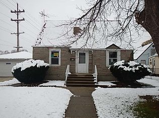 2400 Silver Creek Dr, Franklin Park, IL 60131