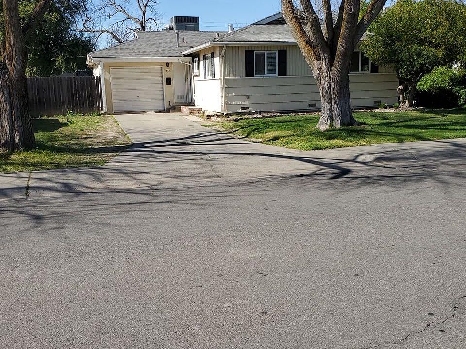 1st image of 812 Helen Way