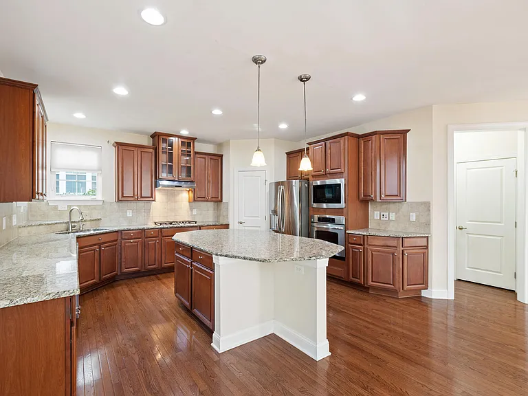 2707 Abruzzo Dr — Photo 15