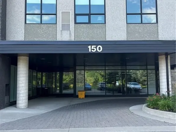150 Water St N #107, Cambridge, ON N1R 0B5
