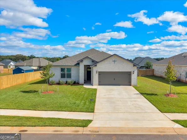508 Otters Ridge Dr, Kathleen, GA 31047