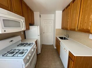 4420 Douglaston Pkwy APT 6F, Flushing, NY 11363