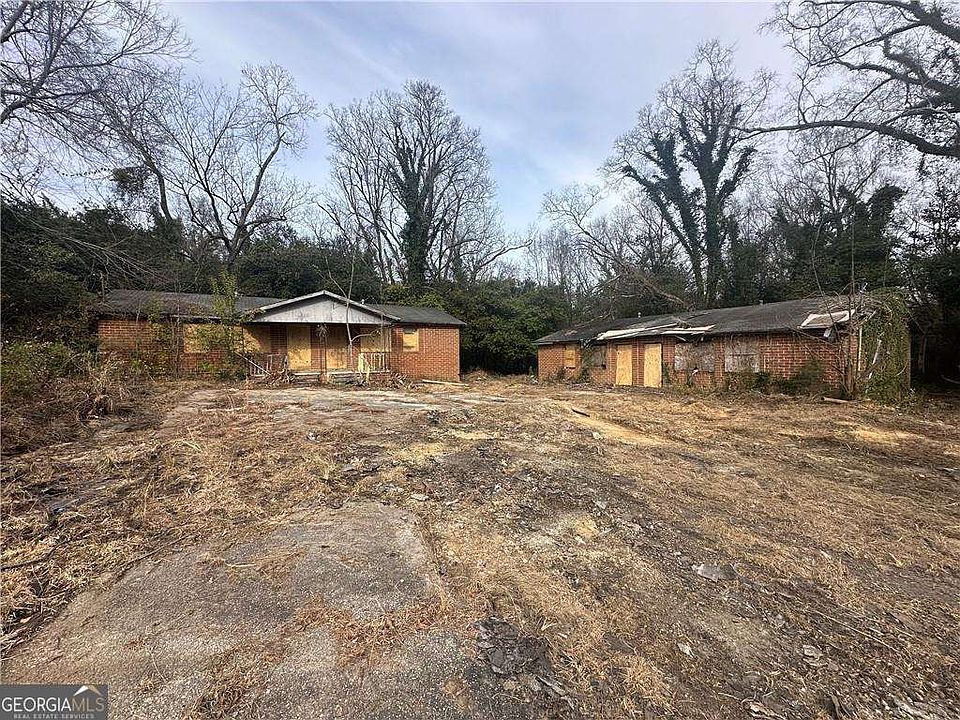 1st image of 955 Elder St