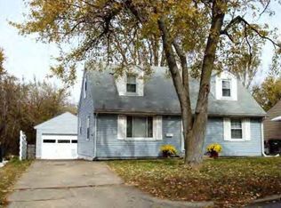 2316 Ramsey Dr, Decatur, IL 62526