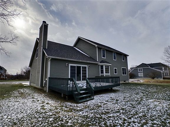 3rd image of 26 Rosina Dr