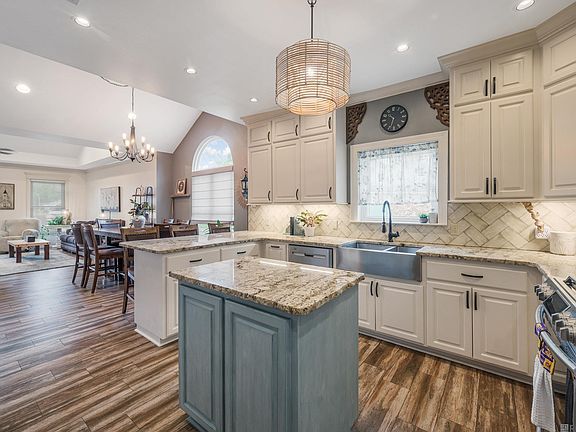 5th image of 6060 Wetcreek Dr