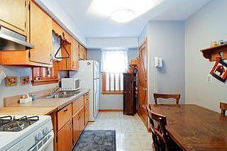 Kitchen / Breakfast Room