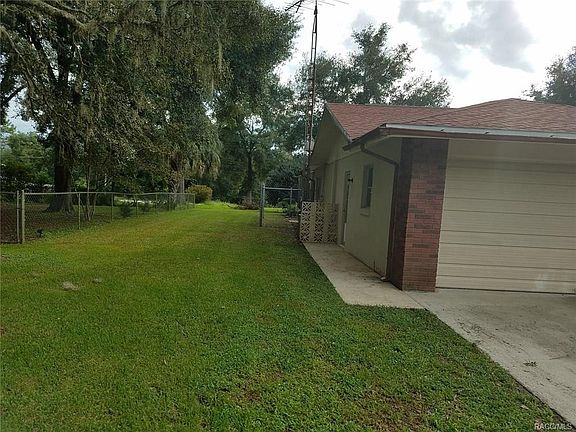 4th image of 8640 N Sarazen Dr