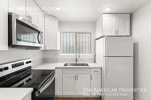 221 E Artesia Blvd #5 Photo 1