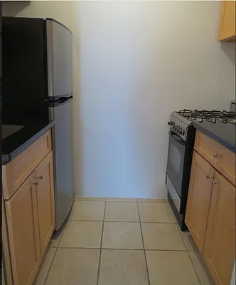 Rented by Waverly Realty Associates | media 10