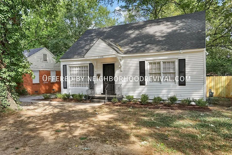 Building Photo - 1238 Will Scarlet Rd