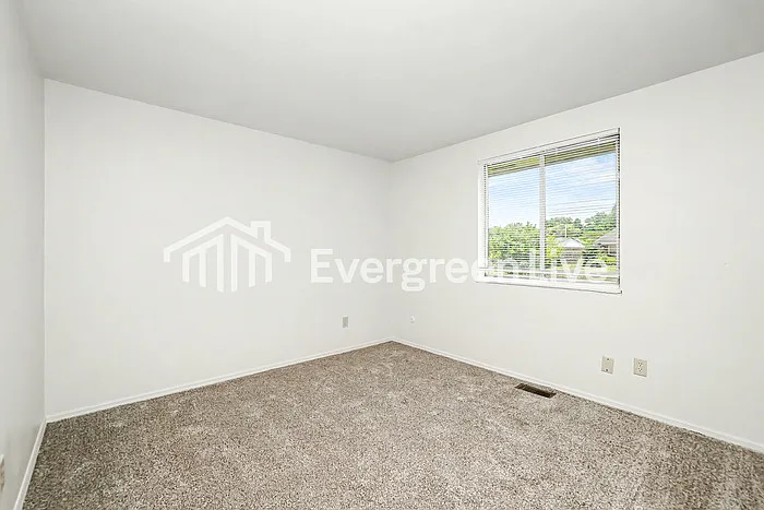 4783 Taylorsville Rd — Photo 10