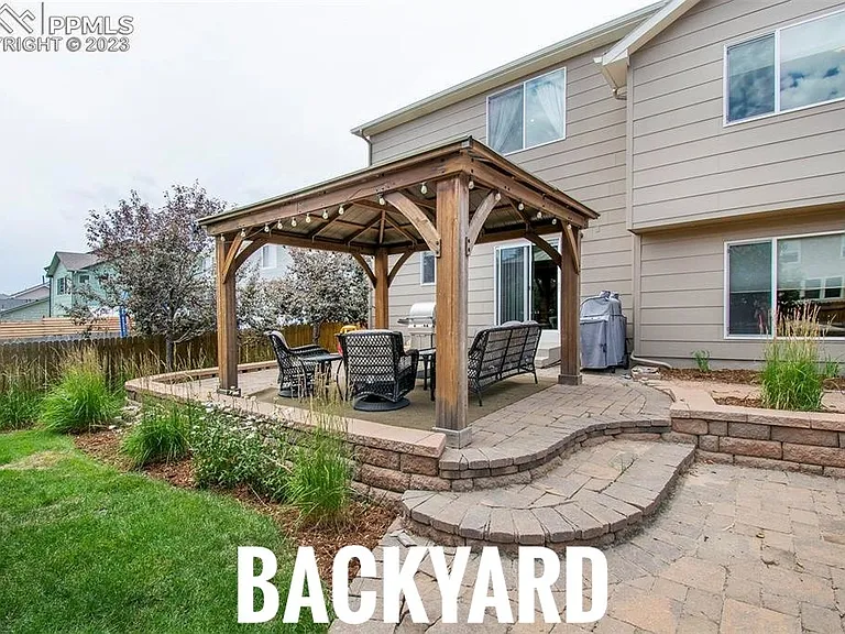 2225 Bucolo Ave #C — Photo 6