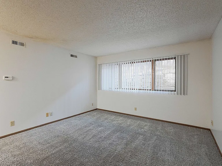4640 Meredeth St #3 — Photo 3
