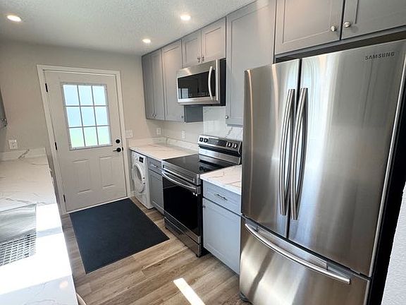 4th image of 6625 Fiesta Ln