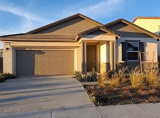 266 Planter Ct, Hemet, CA 92543