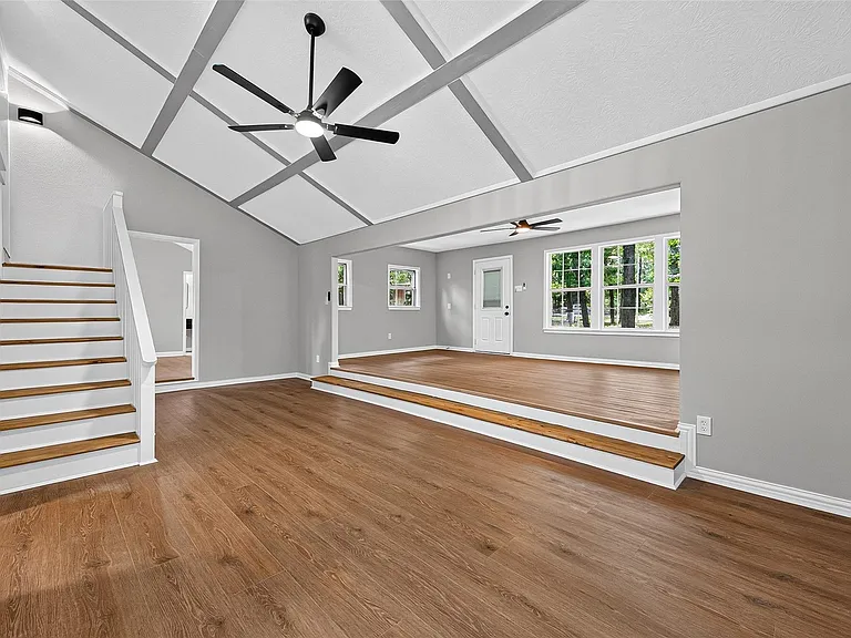 5693 Cessna Dr — Photo 14