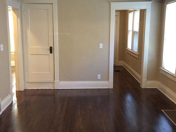 4th image of 5517 Tracy Ave