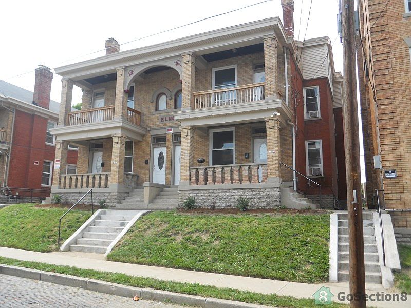 1st image of 1015 Ross Ave