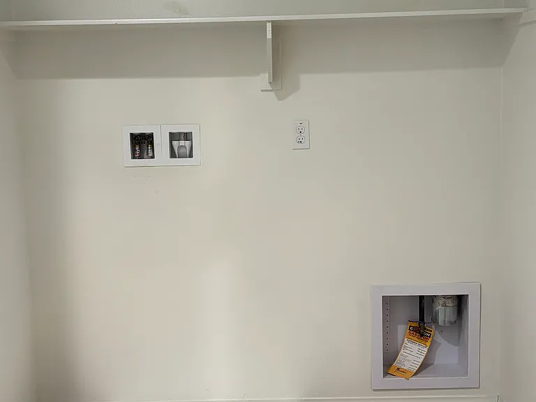 7636 Channel View St — Photo 16