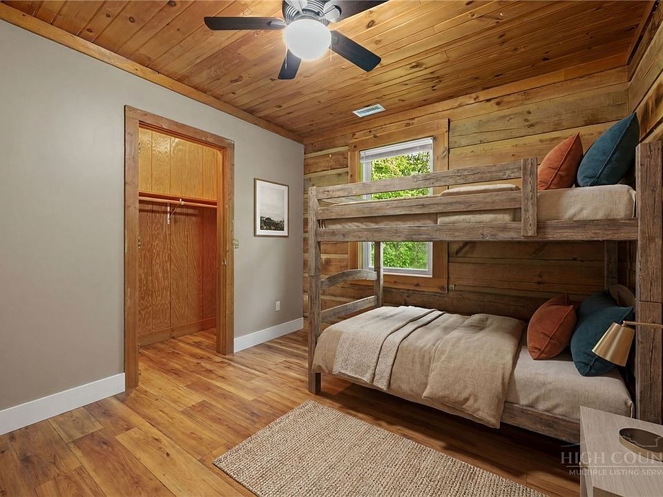 22nd image of 2020 Castle Ford Road