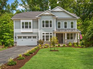 116 Melody Ln SW, Vienna, VA 22180