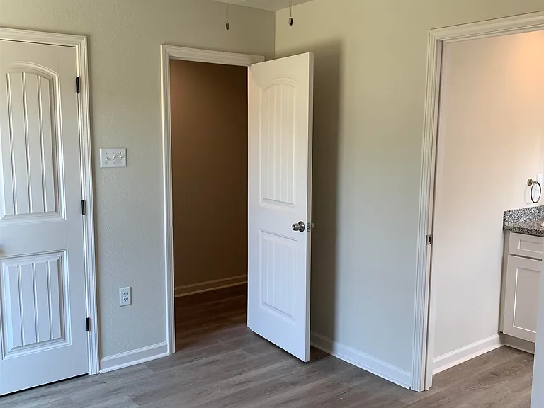 532 Live Oak Blvd — Photo 6