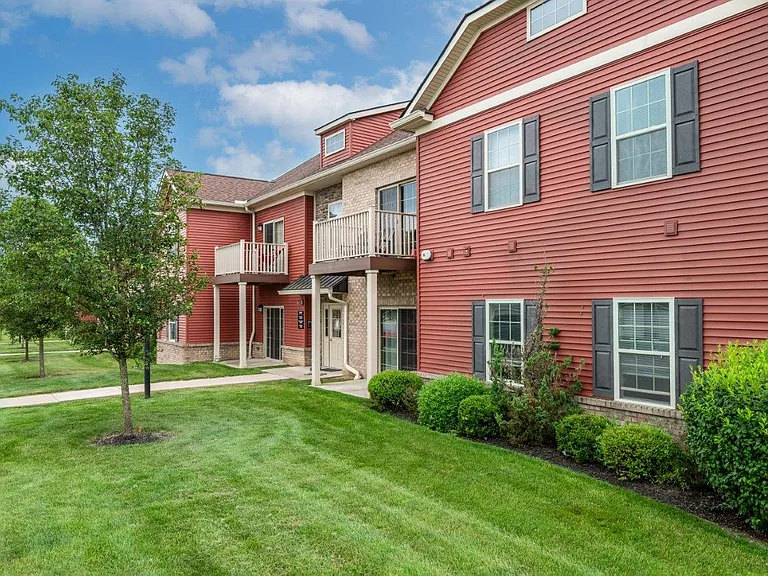 Reserve at Southpointe Apartment Homes — Photo 26