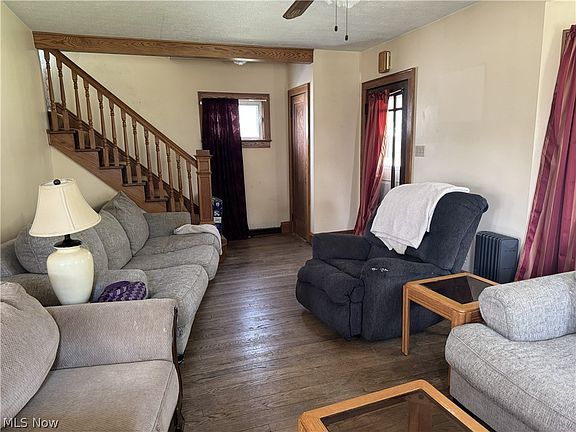 3rd image of 2112 Warren Ave