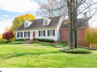 12 Long Dr, Downingtown, PA 19335