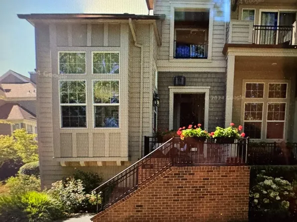 1609 NE Ashberry Dr, Hillsboro, OR 97124