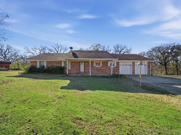 19549 S 250th Rd, Okmulgee, OK 74447