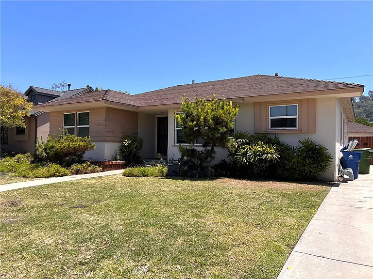 5618 Fallsgrove St — Photo 1