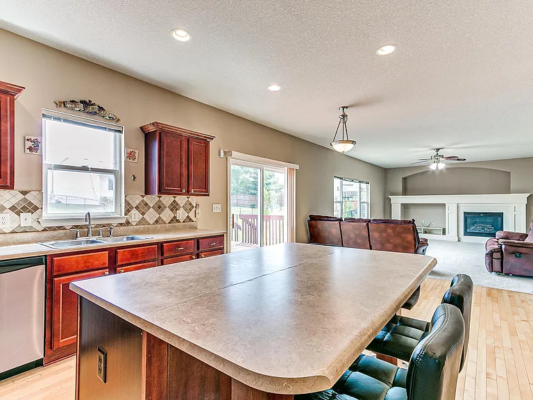 15222 Aurora Cir — Photo 21