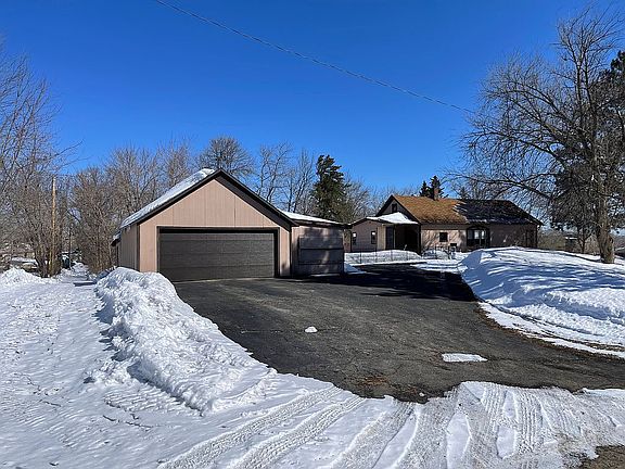 2nd image of 4283 2nd St