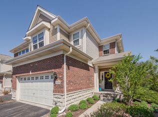 1008 Ravendale Ct, Naperville, IL 60540