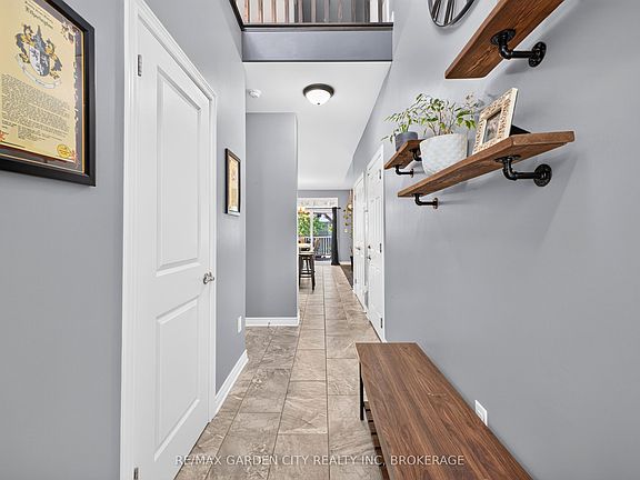 3rd image of 6569 Frederica St