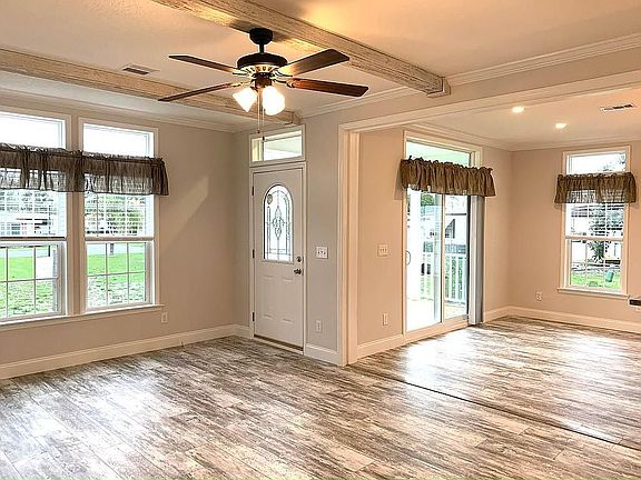 3rd image of 34671 Ballyhoo Dr