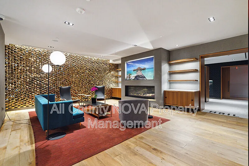 1 bed, 1.0 bath, 623 sqft, $2,200 — Photo 3
