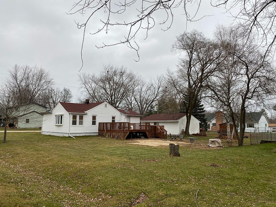 1st image of 203 Garnett Ave