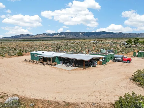 230 Patterson Rd, Rosamond, CA 93560