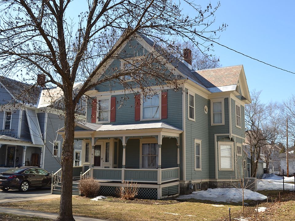 1st image of 21 Grant Ave