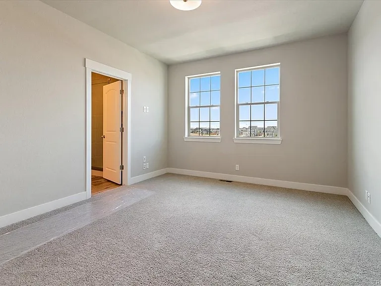 5960 N Dallas St — Photo 14