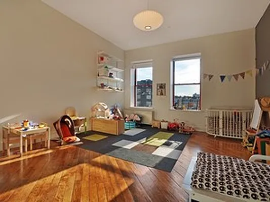 Sold by Corcoran | media 14