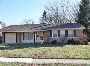 179 Tower Ln, Elk Grove Village, IL 60007