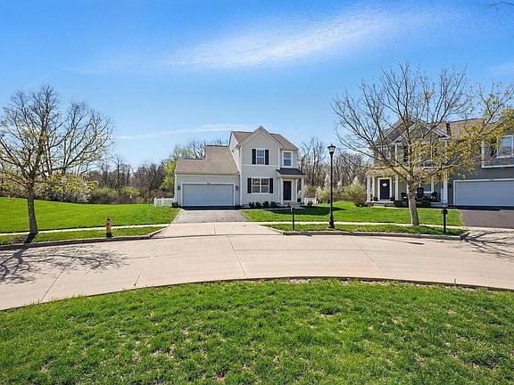 3rd image of 7802 Waggoner Trace Dr