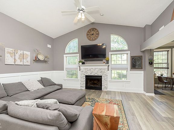4th image of 6493 Hunters Green Cir