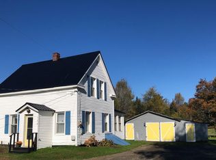 128 Houlton Rd, Island Falls, ME 04747